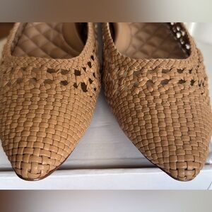 Birdies “The Goldfinch” almond size 9 woven ballet flats